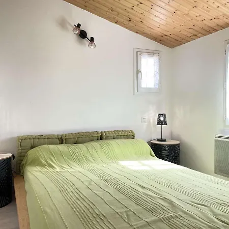 Maison Confortable A Noirmoutier: Plage, Port Et Commerces A Pied, Terrasse, Parking, Velos, Wifi! - Fr-1-224b-187 Holiday home *